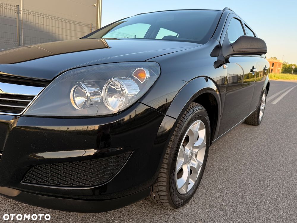 Opel Astra 1.6 Enjoy - 22