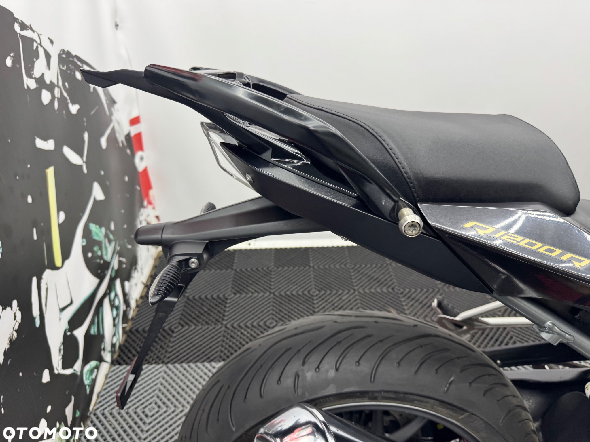 BMW R - 32