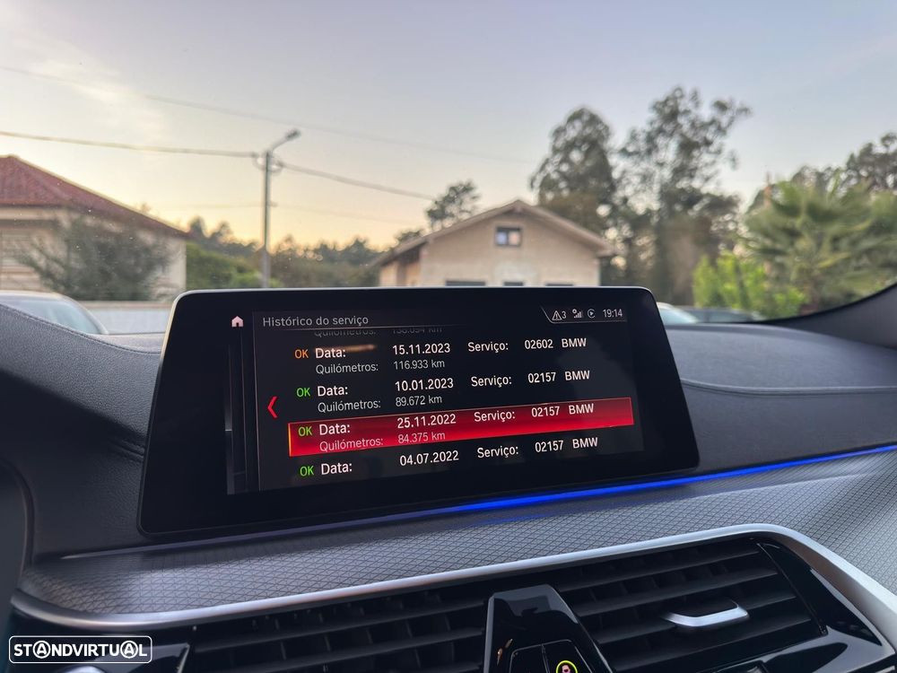 BMW 520 d Pack M Auto - 41