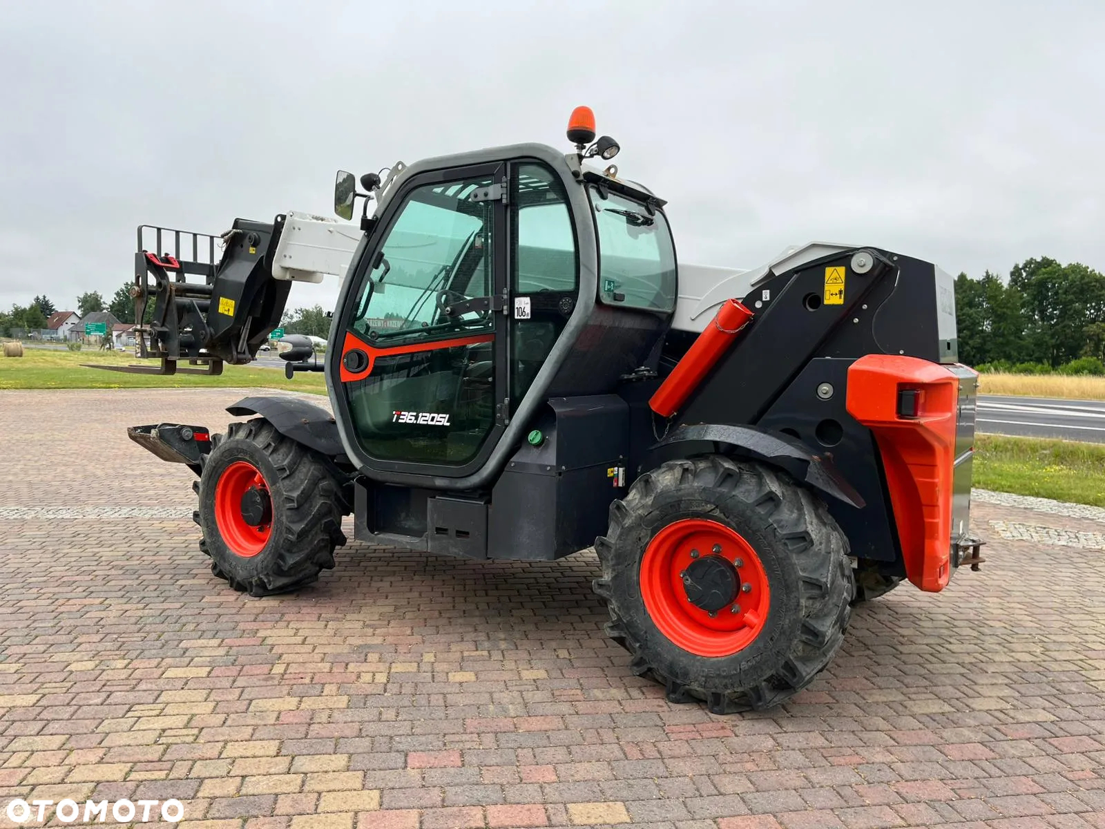 Bobcat T36.120SL - 16