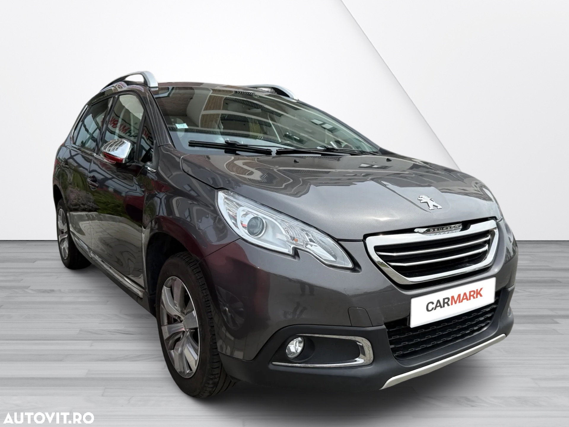 Peugeot 2008 1.2 VTi Allure - 2