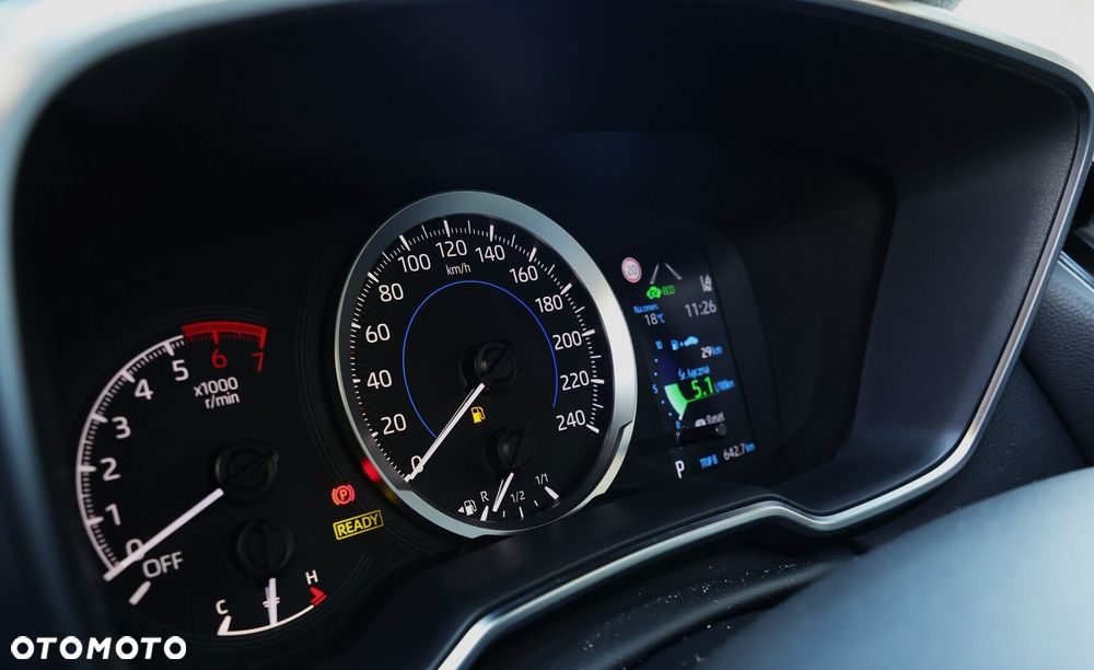 Toyota Corolla 1.8 Hybrid Comfort - 22