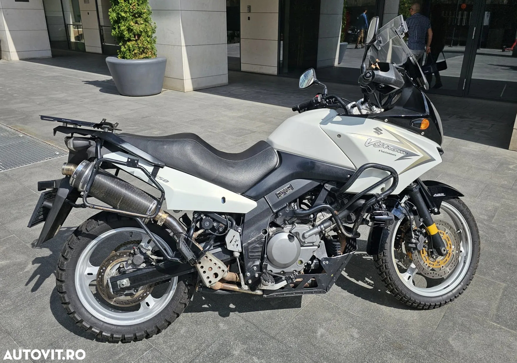 Suzuki DL 650 V-Strom - 3