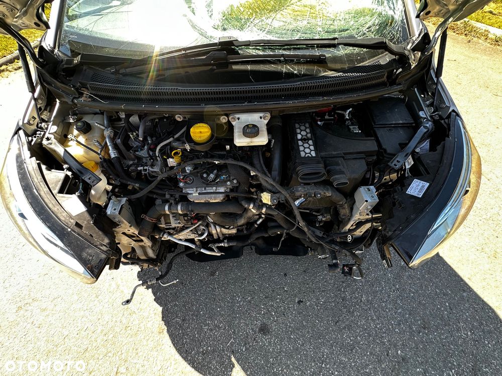 Renault Grand Scenic - 23
