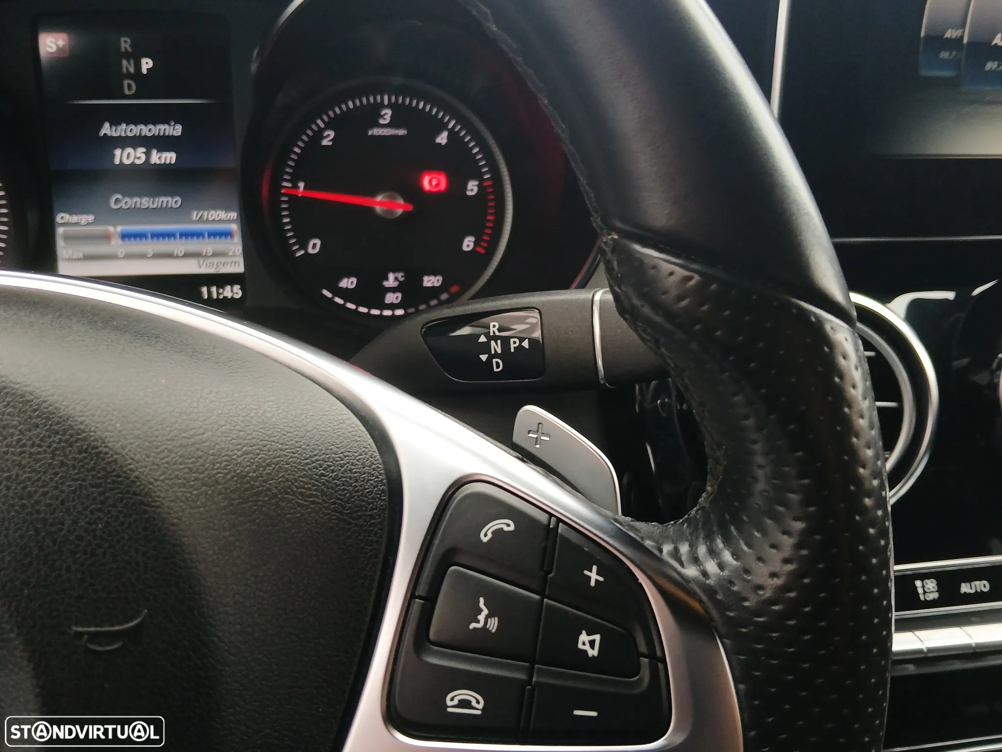 Mercedes-Benz GLC 250 d 4Matic 9G-TRONIC AMG Line - 42
