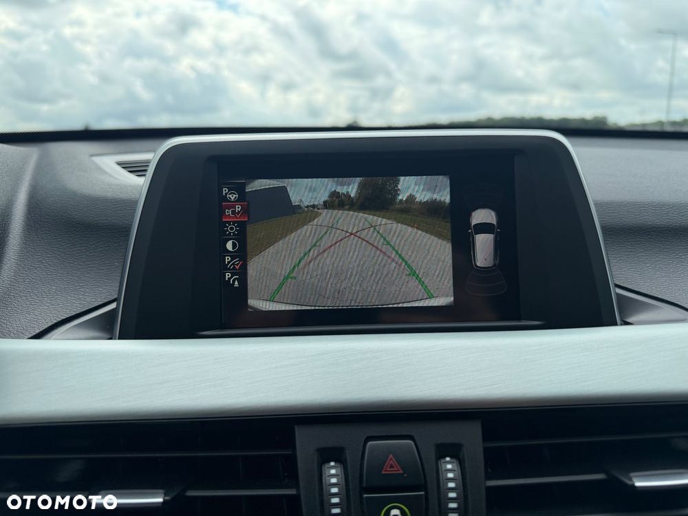 BMW X1 xDrive18d Sport - 19