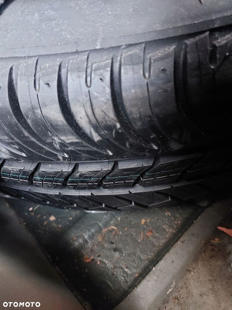 Koło zapasowe  wkład Citroen C4 3D coupe - 3