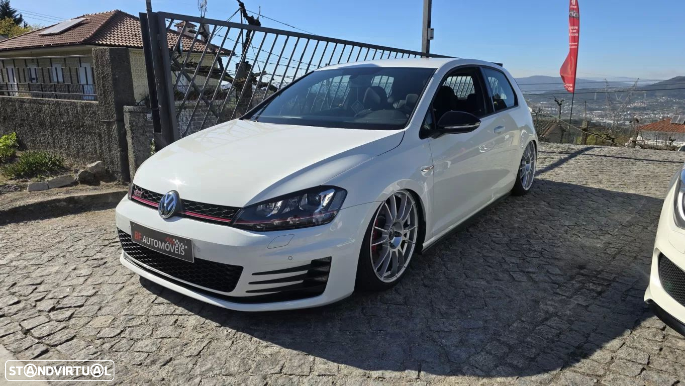 VW Golf 2.0 TSi GTi DSG Performance - 2