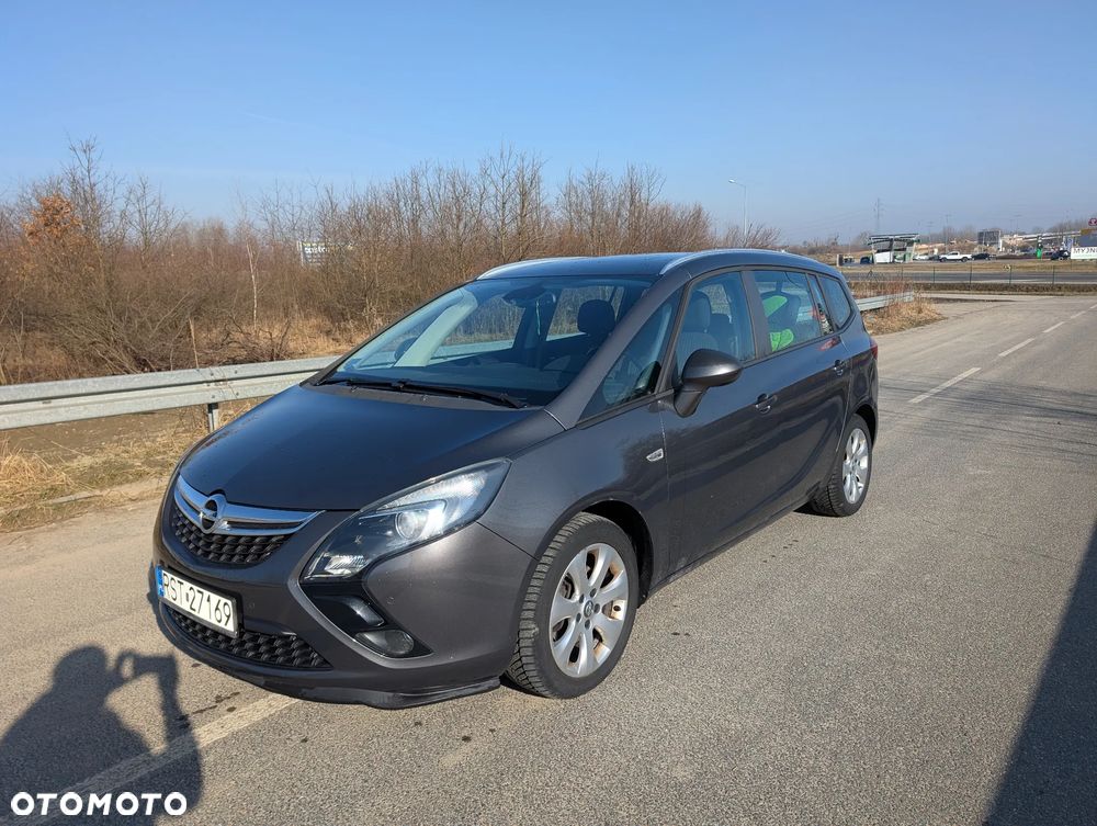 Opel Zafira - 12
