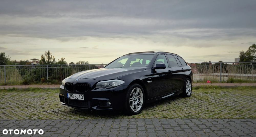 BMW Seria 5 535d xDrive - 13