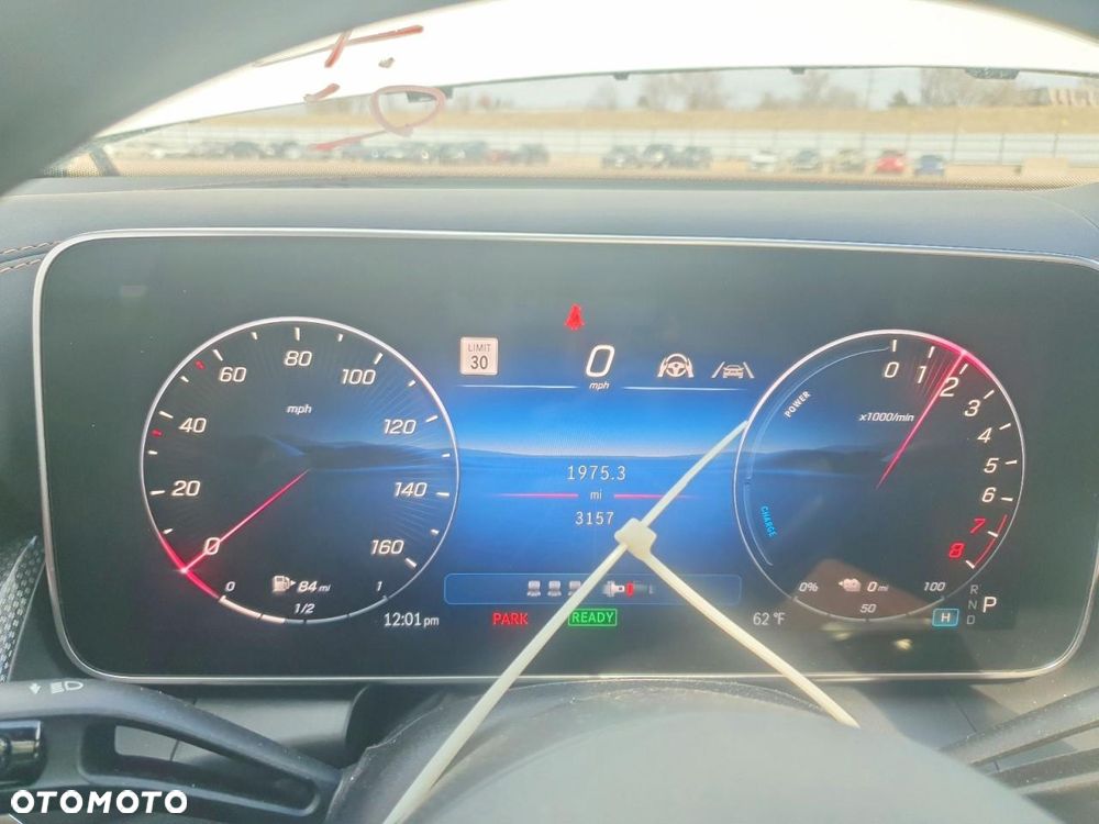 Mercedes-Benz GLC - 11