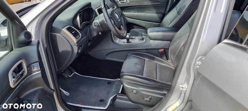 Jeep Grand Cherokee 5.7 V8 Overland - 18