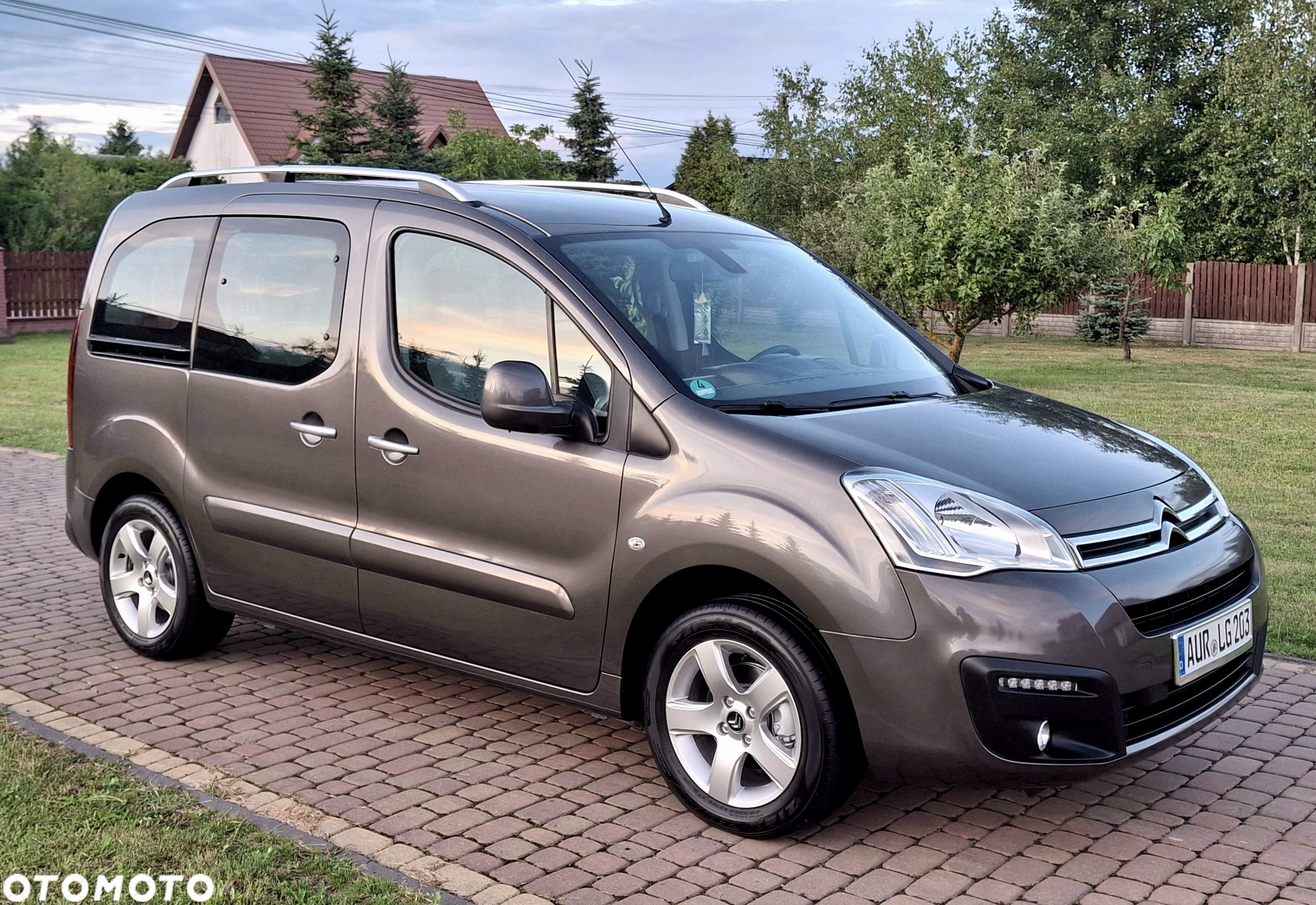 Citroën Berlingo Multispace BlueHDi 100 FEEL - 3