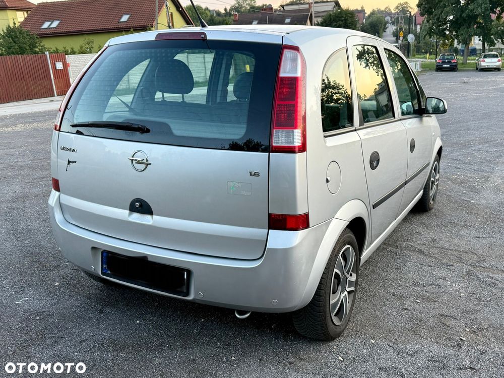 Opel Meriva 1.6 16V Essentia - 7