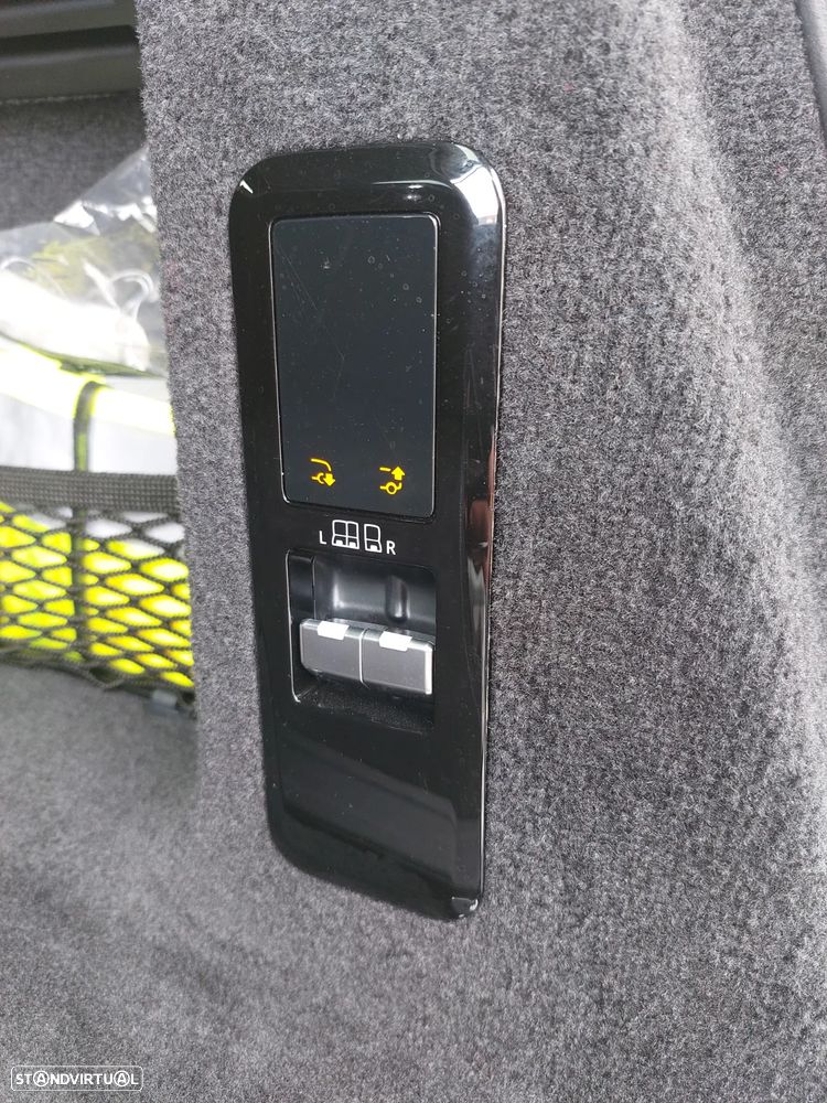 Land Rover Range Rover Sport - 25