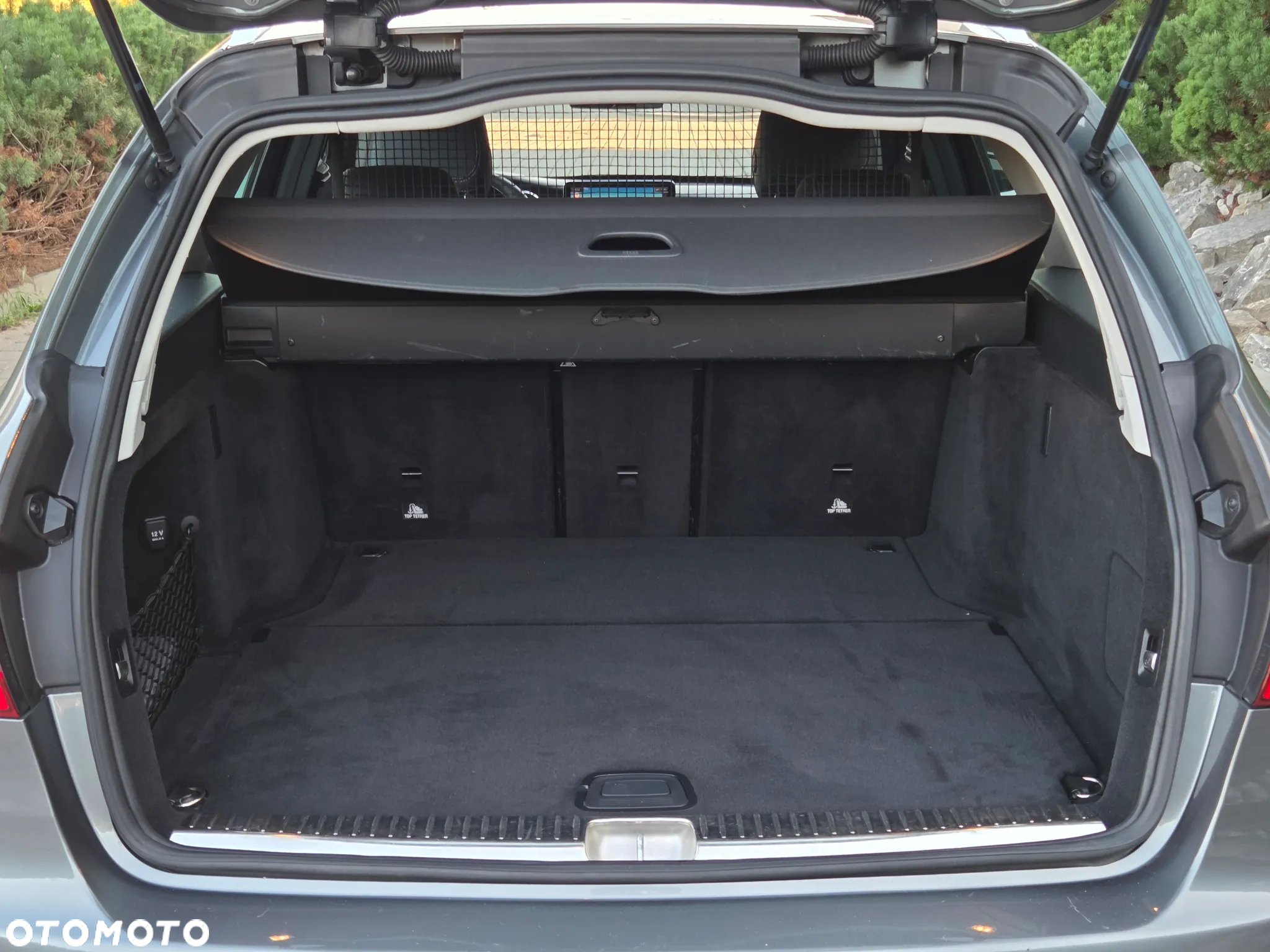 Mercedes-Benz Klasa C 200 d T 9G-TRONIC Exclusive - 13