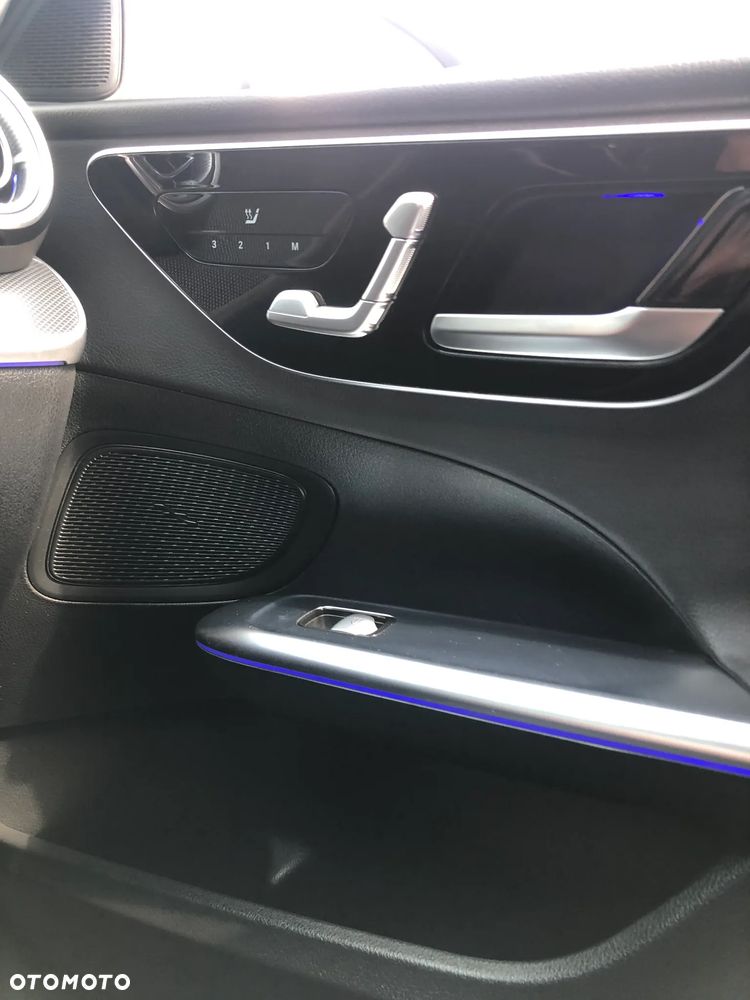 Mercedes-Benz Klasa C 220 d mHEV Avantgarde - 24