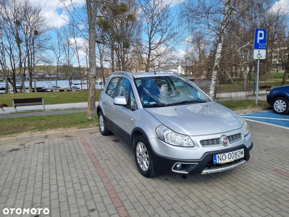 Fiat Sedici 1.6 16V 4x2 Emotion - 11