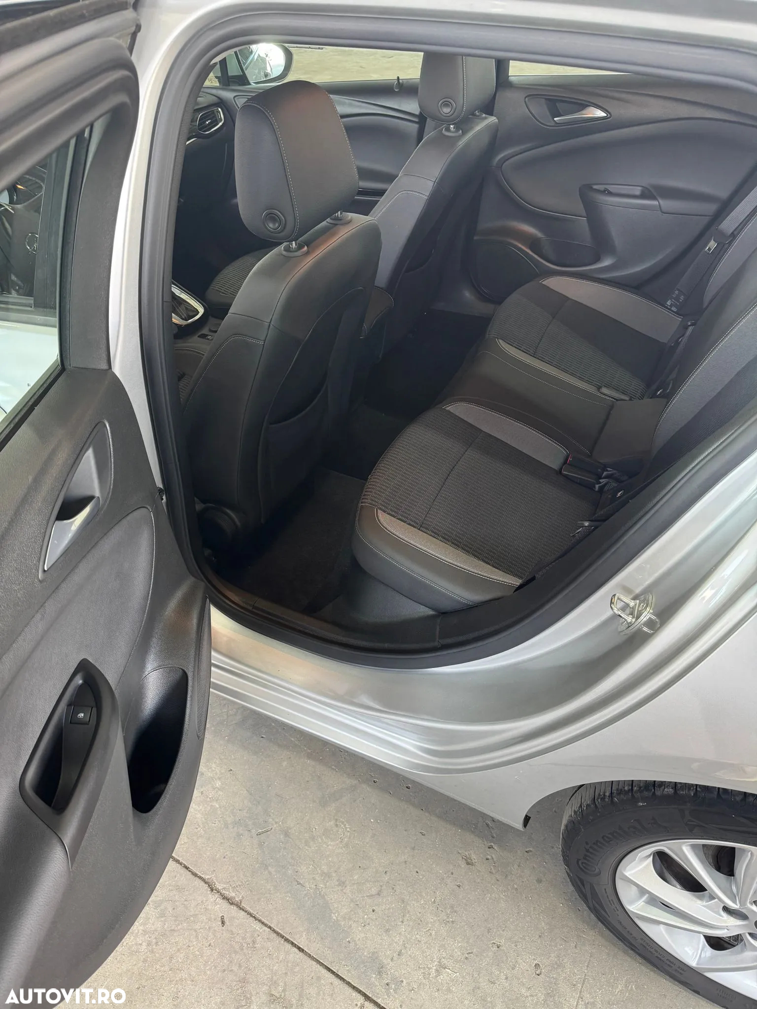 Opel Astra 1.5 D Start/Stop Automatik Elegance - 17