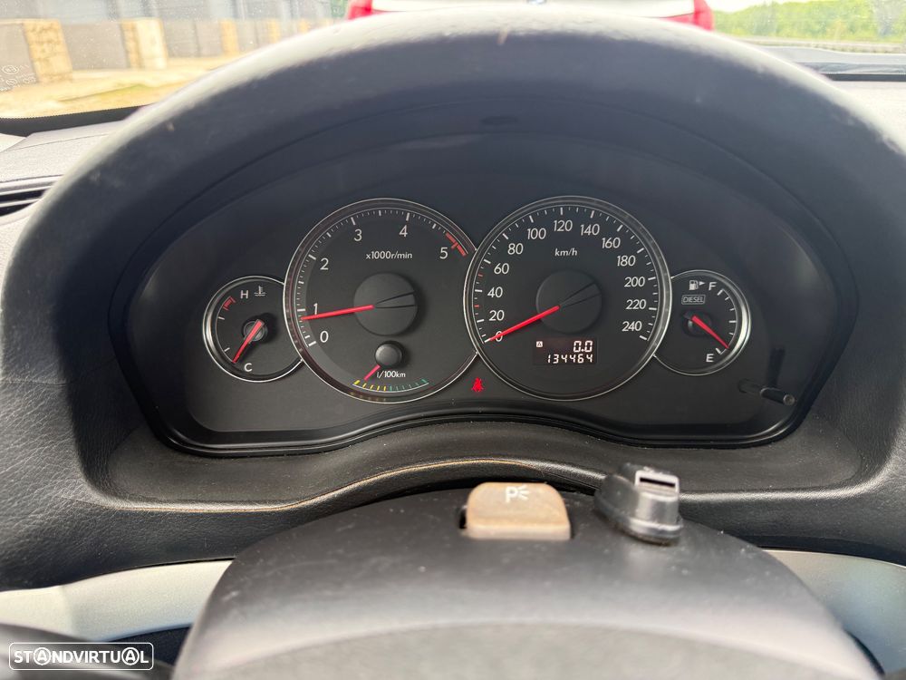 Subaru Legacy Outback - 8
