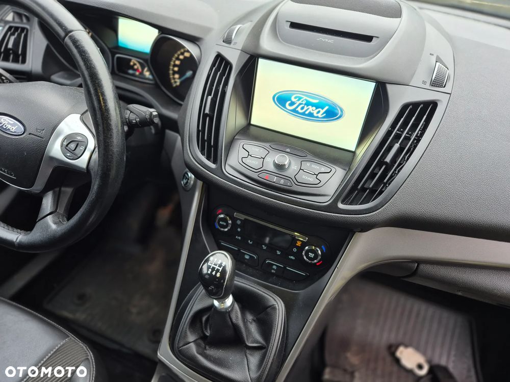 Ford Kuga 2.0 TDCi 4x4 SYNC - 4