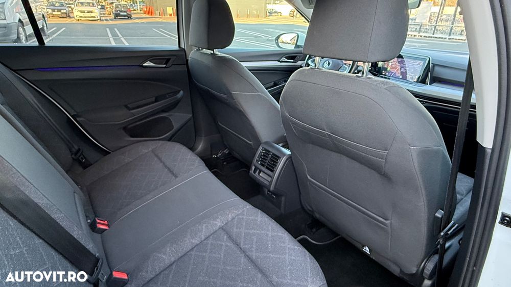 Volkswagen Golf 1.5 TSI ACT OPF BlueMotion IQ.DRIVE - 17