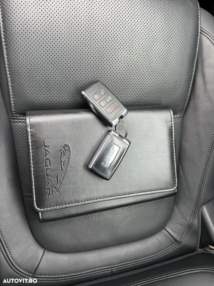 Jaguar E-Pace D150 AWD S - 40