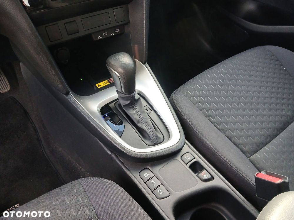 Toyota Yaris Cross Hybrid 1.5 Comfort - 33