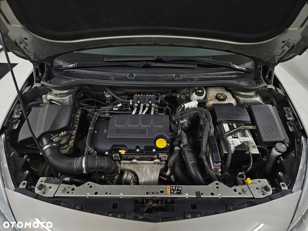 Opel Astra - 35