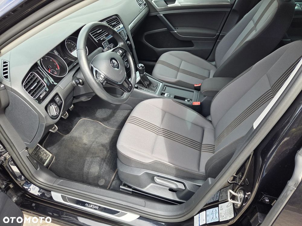 Volkswagen Golf 1.4 TSI BlueMotion Technology Allstar - 10