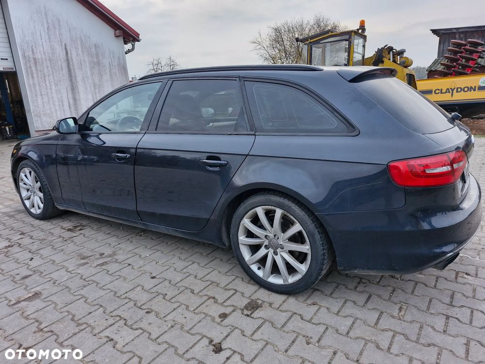 Audi A4 Avant 2.0 TDI - 8