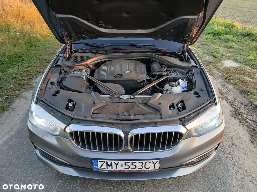 BMW Seria 5 520d - 15