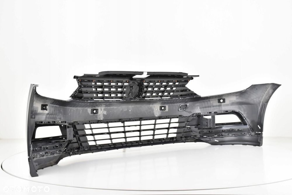 VOLKSWAGEN PASSAT B8 PRZED LIFT R-LINE 2016- ZDERZAK PRZEDNI - 4
