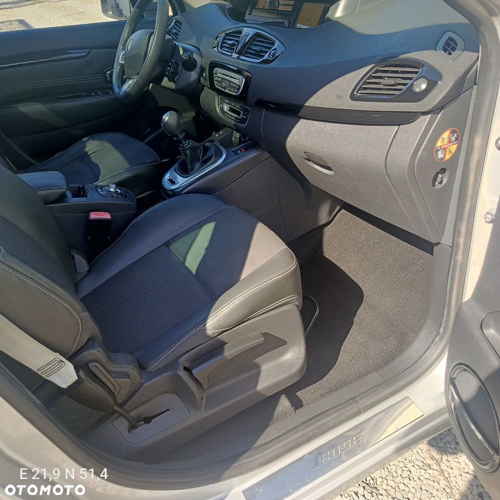 Renault Grand Scenic Energy dCi 130 Euro 6 S&S Bose Edition - 17