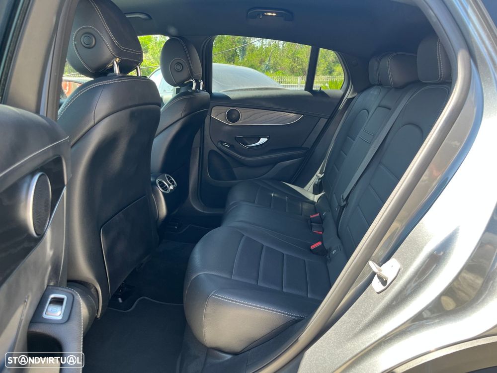Mercedes-Benz GLC 220 d Coupe 4Matic 9G-TRONIC Exclusive - 47
