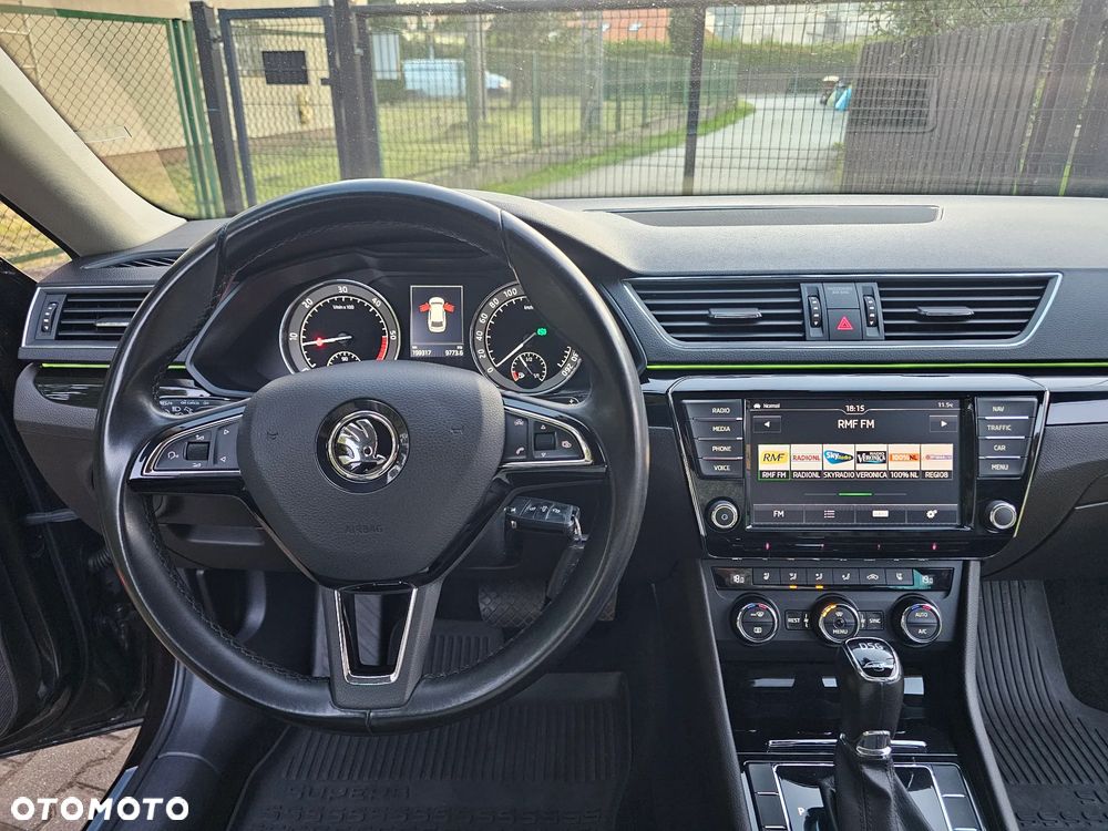 Skoda Superb 2.0 TDI L&K DSG - 14