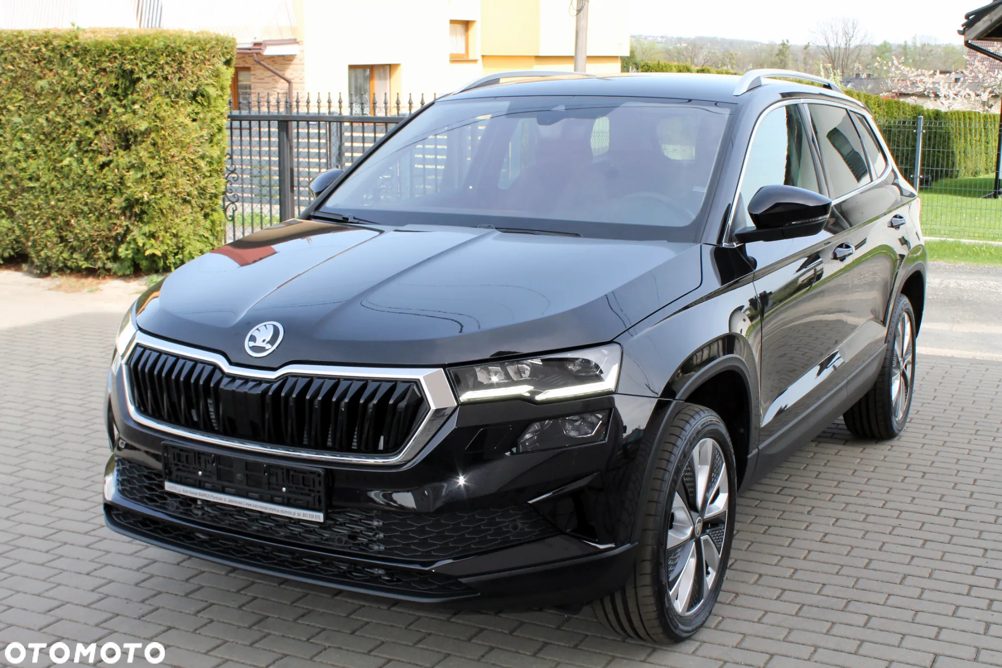 Skoda Karoq 2.0 TDI SCR 4x4 Edition 130 DSG - 2