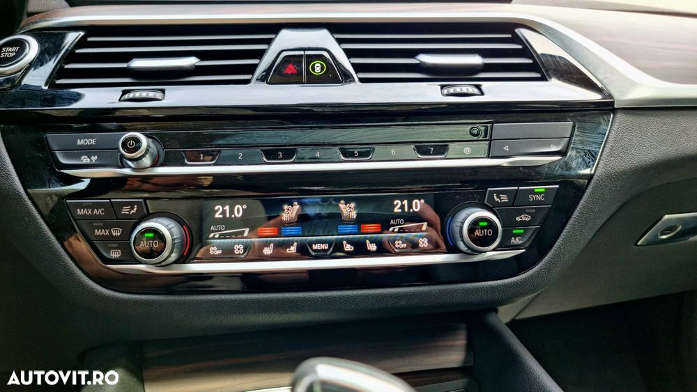 BMW Seria 5 530e Aut. Luxury Line - 21