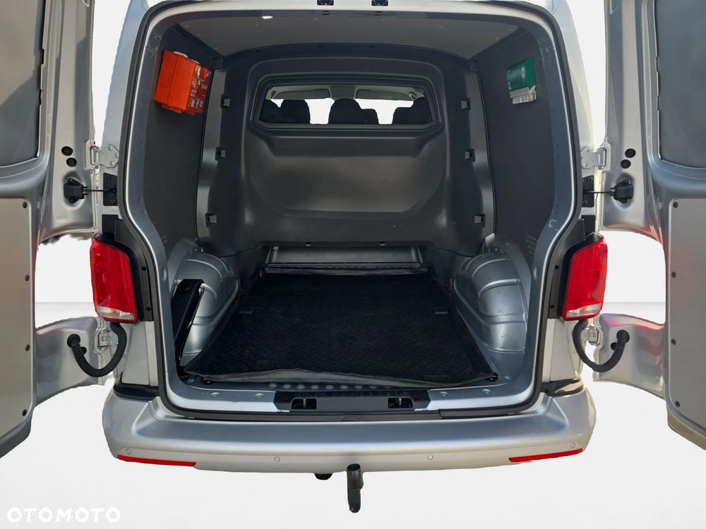 Volkswagen Transporter - 10