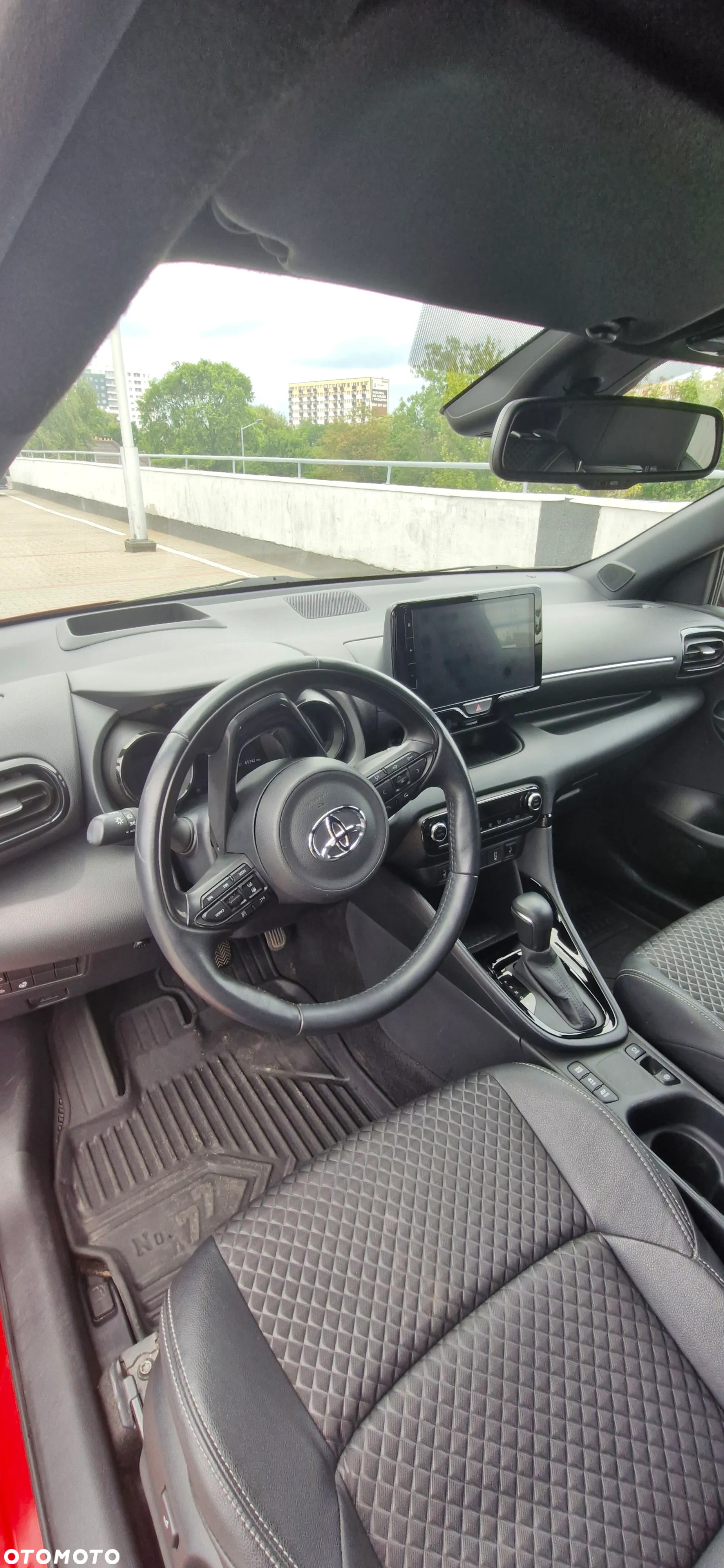 Toyota Yaris Hybrid 1.5 Style - 11