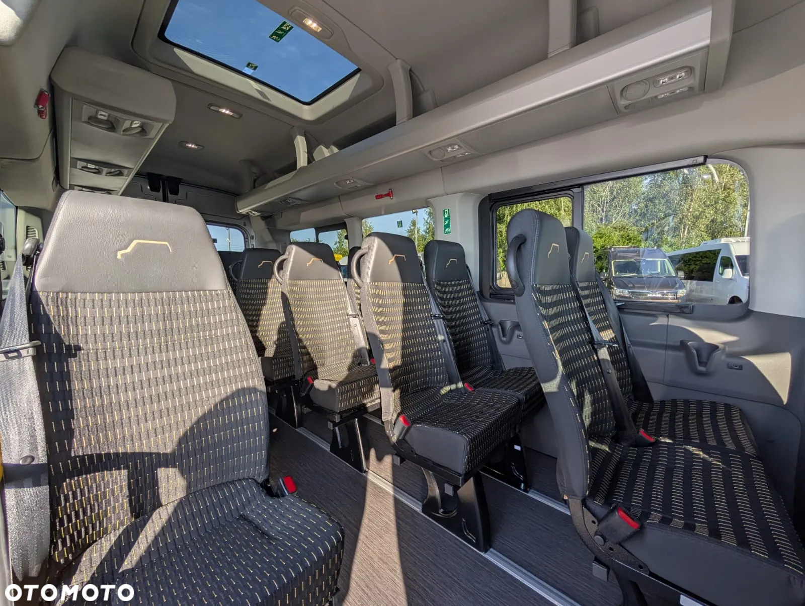 Ford Transit - 17