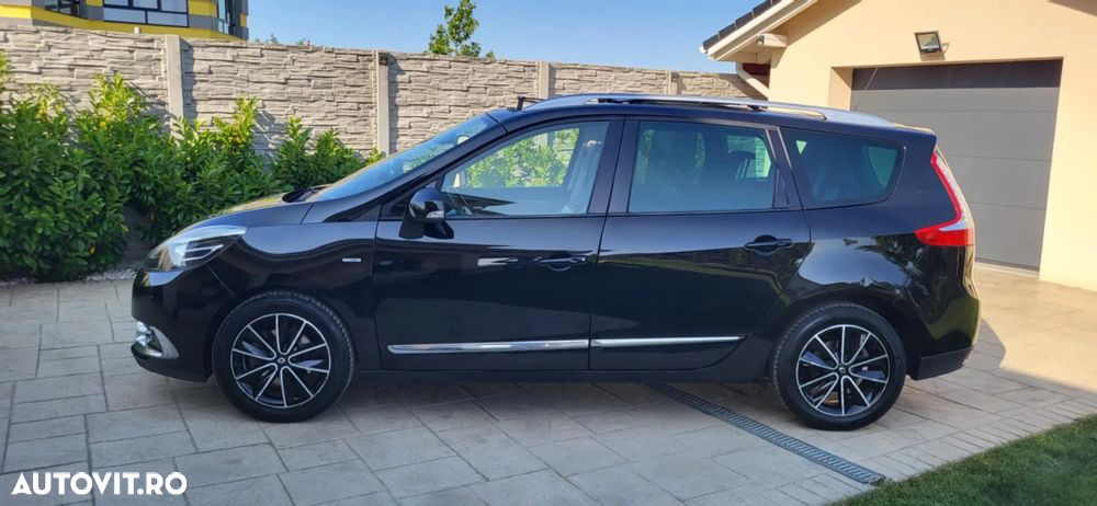 Renault Grand Scenic - 9