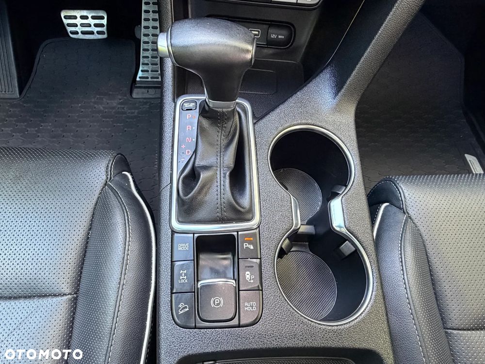 Kia Sportage 2,0 CRDI AWD GT Line - 22