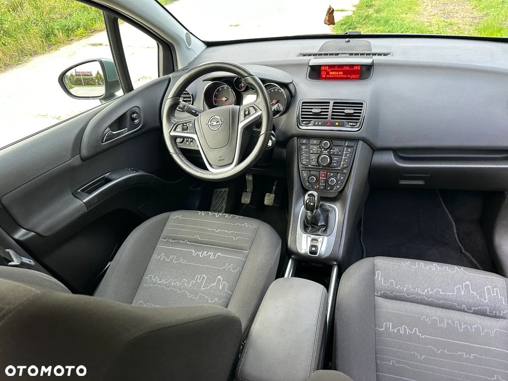 Opel Meriva 2010 photo 2
