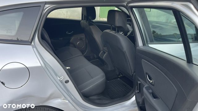 Renault Megane 1.5 dCi Life - 11