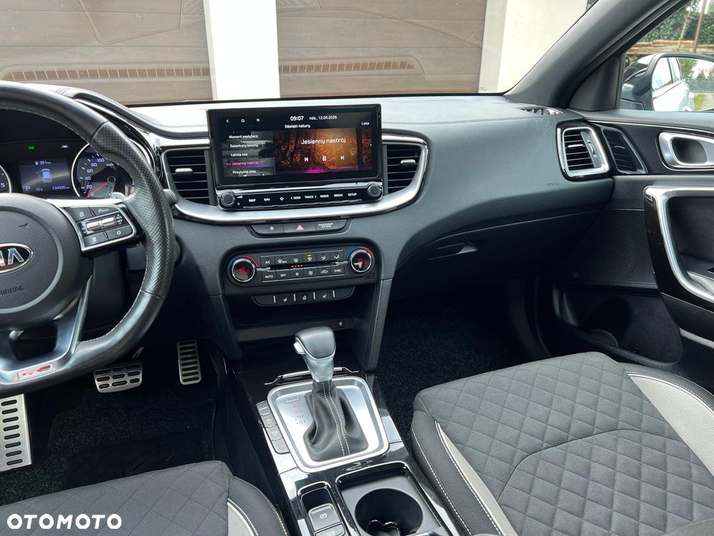 Kia Ceed 1.6 CRDi DCT GT Line - 28