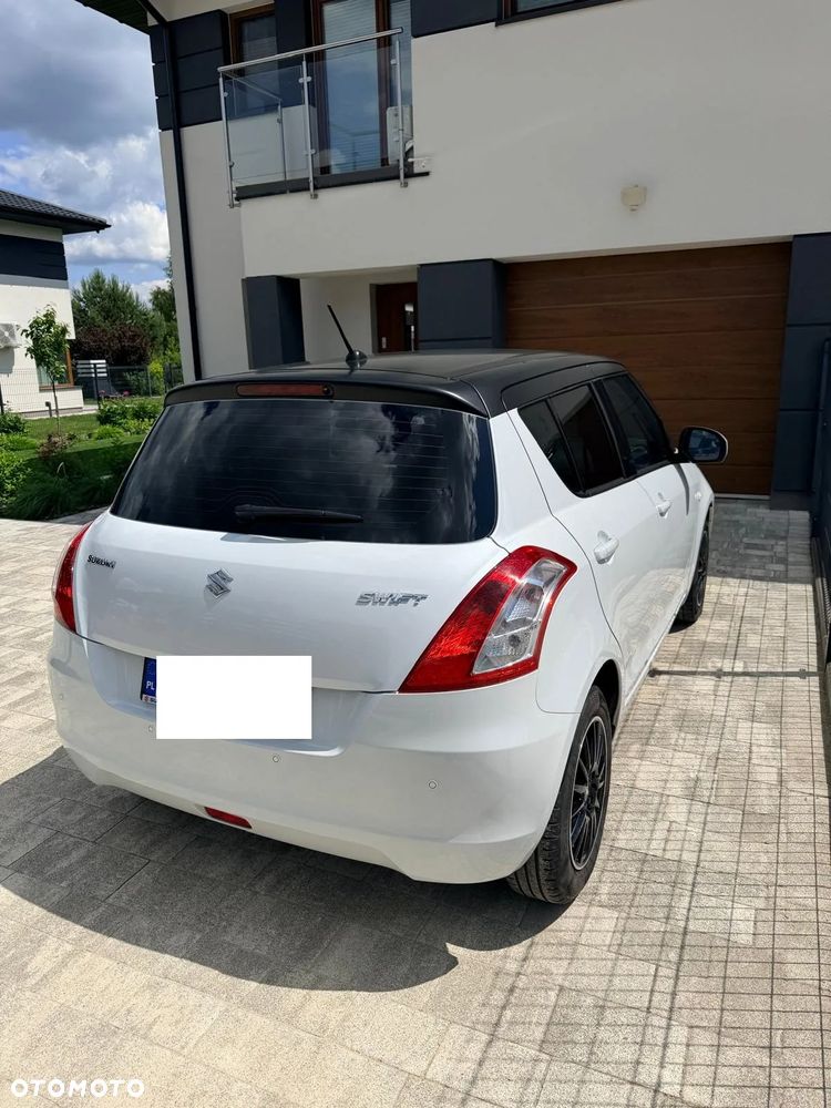 Suzuki Swift - 9