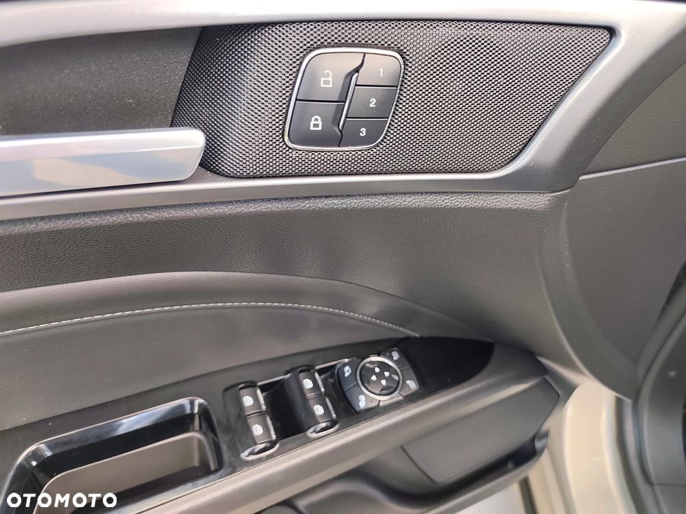 Ford Mondeo 2.0 TDCi STart-Stopp PowerShift-Aut Titanium - 29