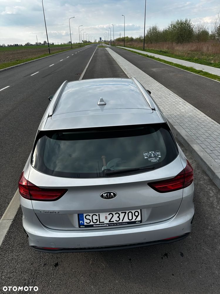 Kia Ceed 1.6 CRDi SCR M DCT - 3