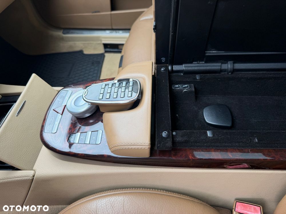 Mercedes-Benz Klasa S 63 AMG 7G-TRONIC - 36